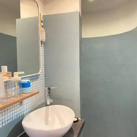 Cosy Blue Apartment